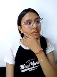 SofieLove_01 webcam stripchat model stream image