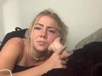 athenadawn webcam model stream image