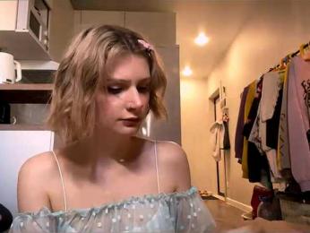 AideWaddick webcam model stream image