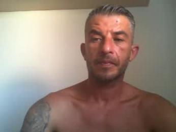 _marrrio webcam model stream image
