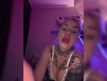 Lil_Lu webcam model stream image