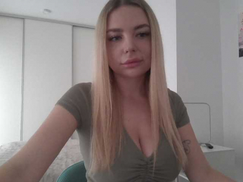 pinkpanther8899 webcam bongacams model stream image