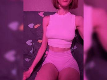 NaughtyEllie webcam model stream image