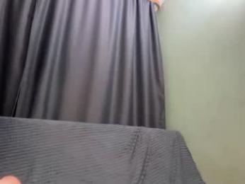 xomegan webcam model stream image