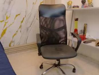 zayn_fox32 webcam chaturbate model stream image