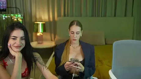 Iliyana_Sweet webcam stripchat model stream image