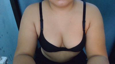 HeteToesh webcam model stream image