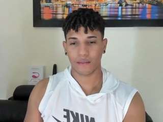 manuelandjhon webcam camsoda model stream image