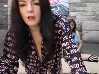 vika_loves_you webcam model stream image