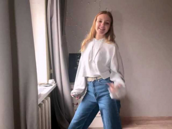 PinkPetal webcam model stream image