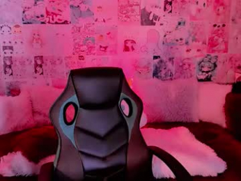 emely_rous webcam model stream image