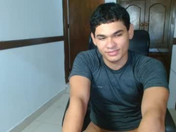 zyrosxk webcam model stream image