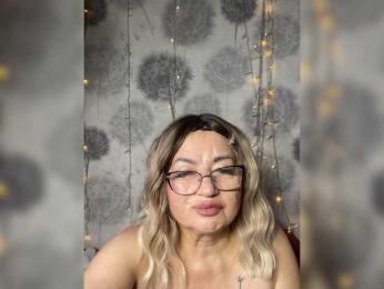 MissTemperament webcam model stream image