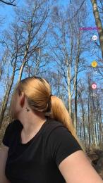 xHotmilf87x webcam cam4 model stream image