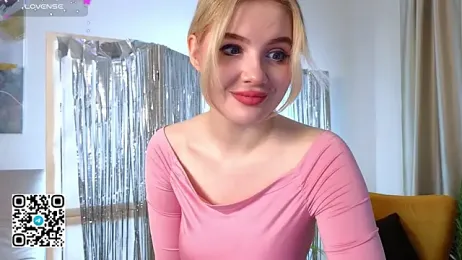 oliviabr0wn0 webcam model stream image