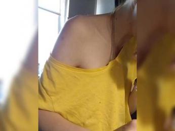 kiss_a webcam bongacams model stream image