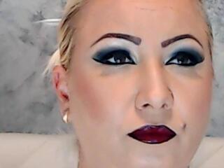 Cade Raine webcam model stream image