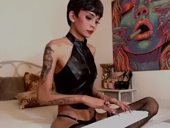 TsLauraLove webcam model stream image