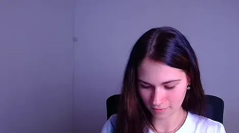 Loon_Amore webcam stripchat model stream image