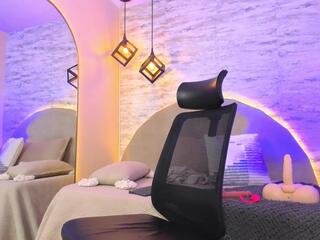 Aron Bolt webcam model stream image