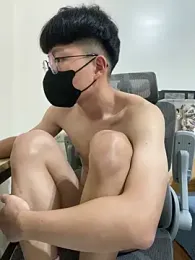 Allen111014 webcam stripchat model stream image