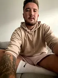 TwopartCuisine webcam model stream image