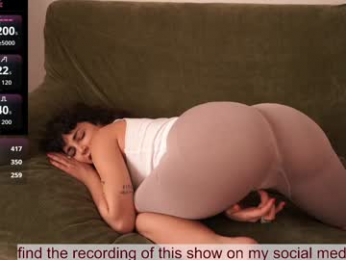 venus_in_jeans webcam model stream image