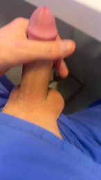 Hhboy83 webcam model stream image