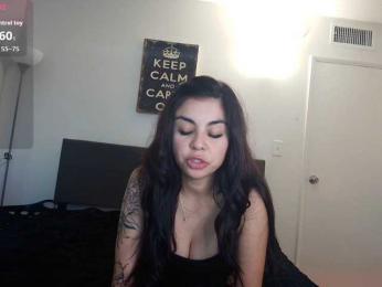 EmeryKinleys webcam model stream image