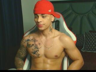 Gregory Cooper webcam model stream image