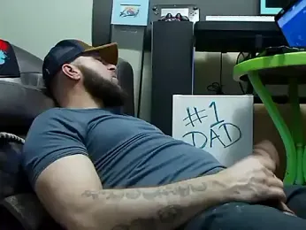 Numba1dad_ webcam model stream image