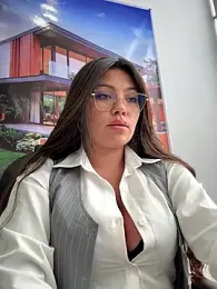 LIZ-06_ webcam model stream image