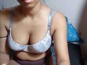 TaraVij webcam model stream image