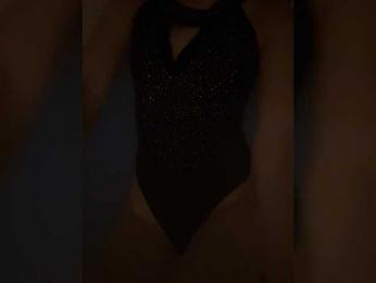Evelinad webcam model stream image