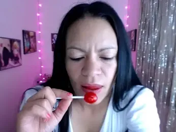 Cristal_w webcam model stream image