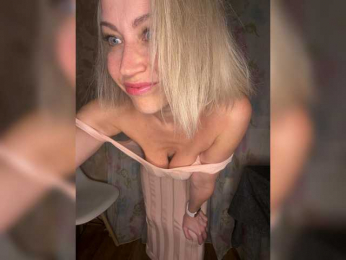 Milfa_hot webcam bongacams model stream image