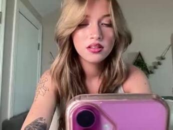 loveivyy webcam model stream image