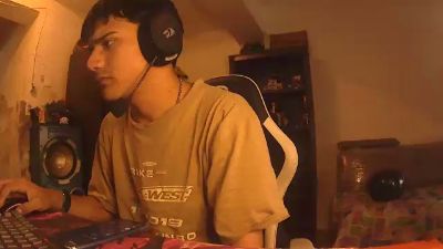 Kettitta webcam model stream image