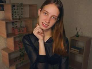 trinagodkin webcam model stream image