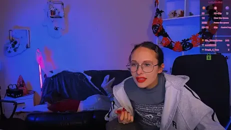 mona_cloud webcam model stream image