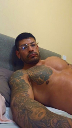 Leonsalvajexxx webcam model stream image