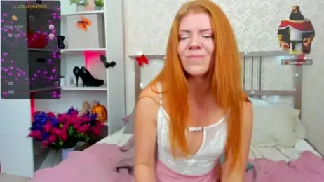 DiWalton webcam model stream image