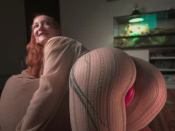 iara_mi webcam model stream image