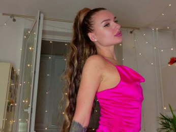 Tatachka1 webcam bongacams model stream image