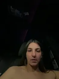 DoriDeluxe66 webcam model stream image