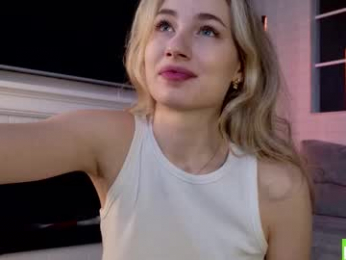 wellicaren webcam model stream image