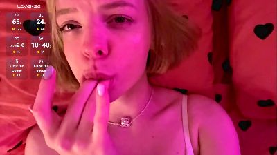 AveryAmstutz webcam model stream image