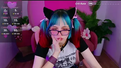 CoralineYoung webcam model stream image