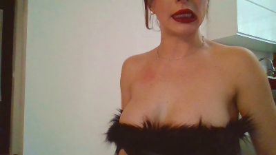 BlueEyesCamGirl webcam cam4 model stream image