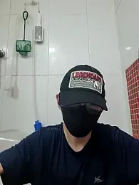 TYYUIOE3 webcam model stream image